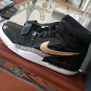 Air Jordan Legacy 312